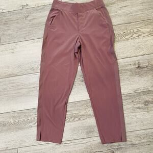 Athleta Brooklyn Mid Rise Athletic Ankle Pants Womens 2 Hearth Rose Blush Pink